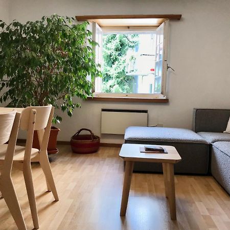 Centrally Located Apartment In Poschiavo Buitenkant foto