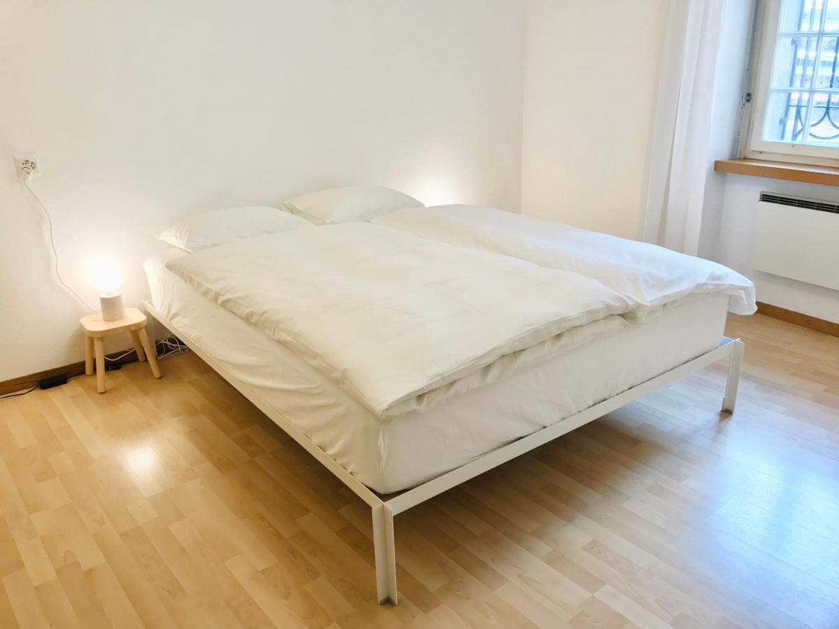 Centrally Located Apartment In Poschiavo Buitenkant foto