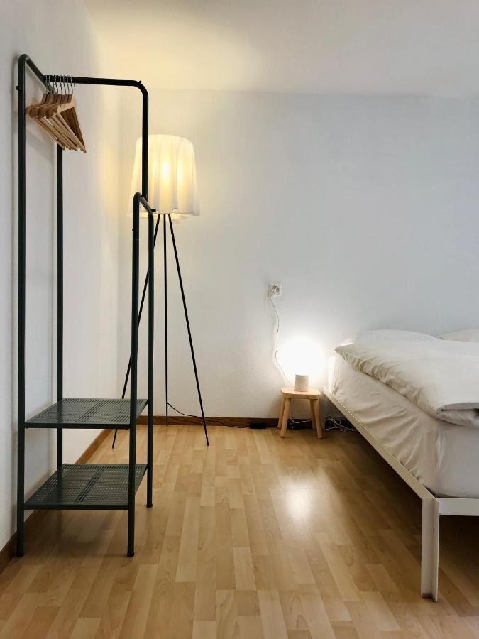 Centrally Located Apartment In Poschiavo Buitenkant foto
